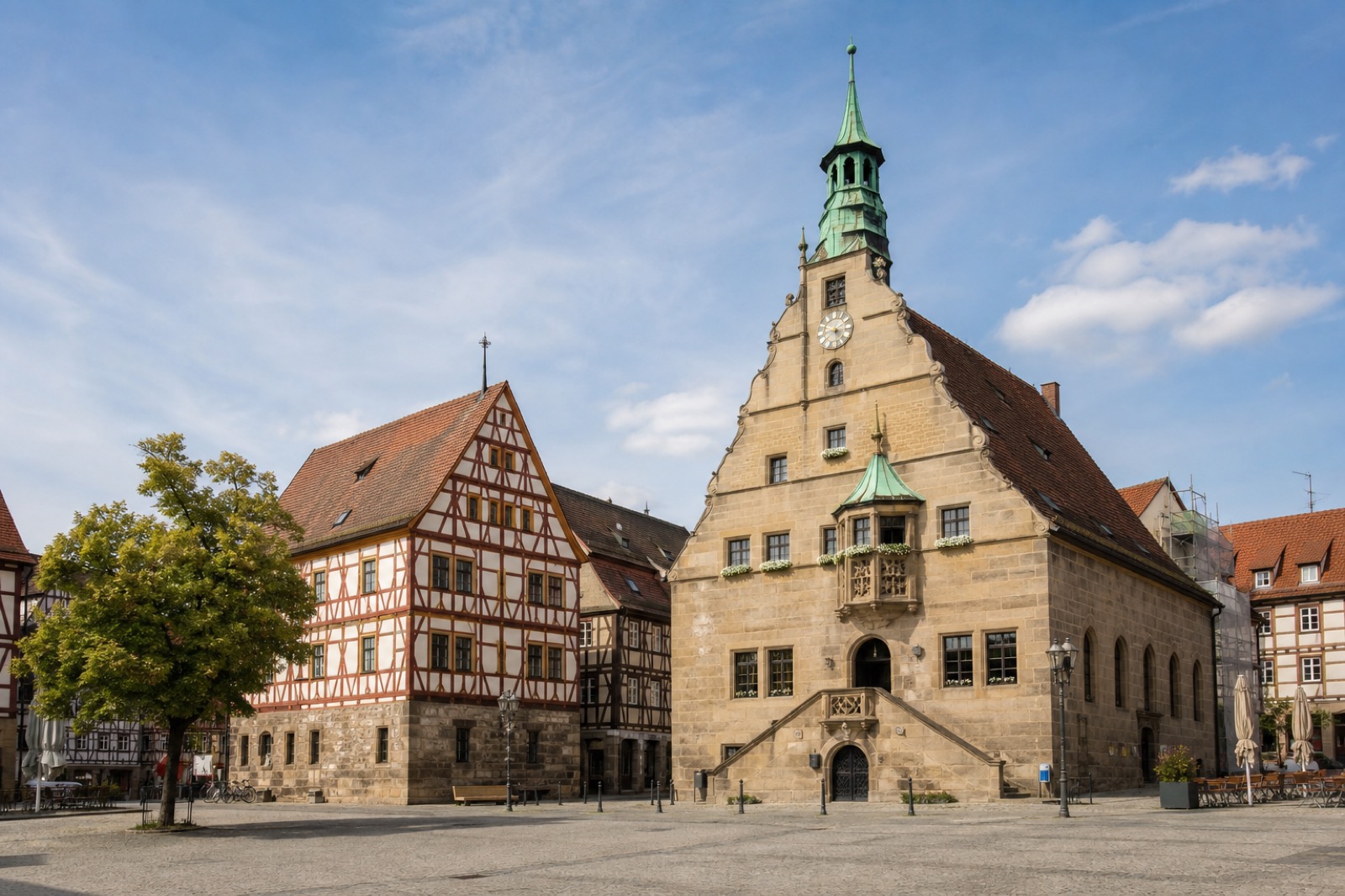 Marktplatz Schwabach – Mülltonnenservice tonns
